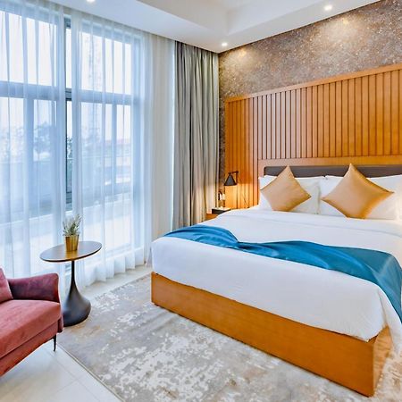 Alisa Hotel Тема Екстер'єр фото