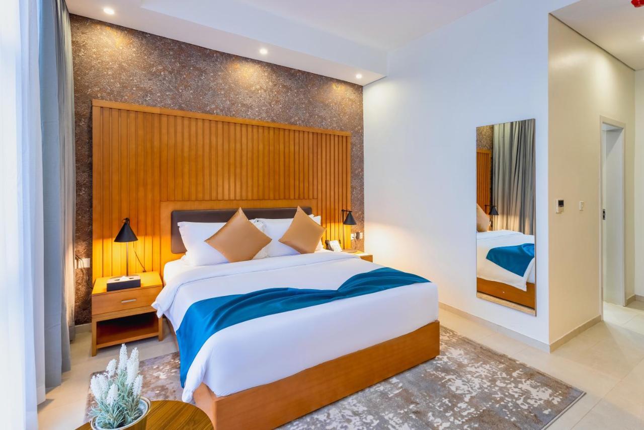 Alisa Hotel Тема Екстер'єр фото