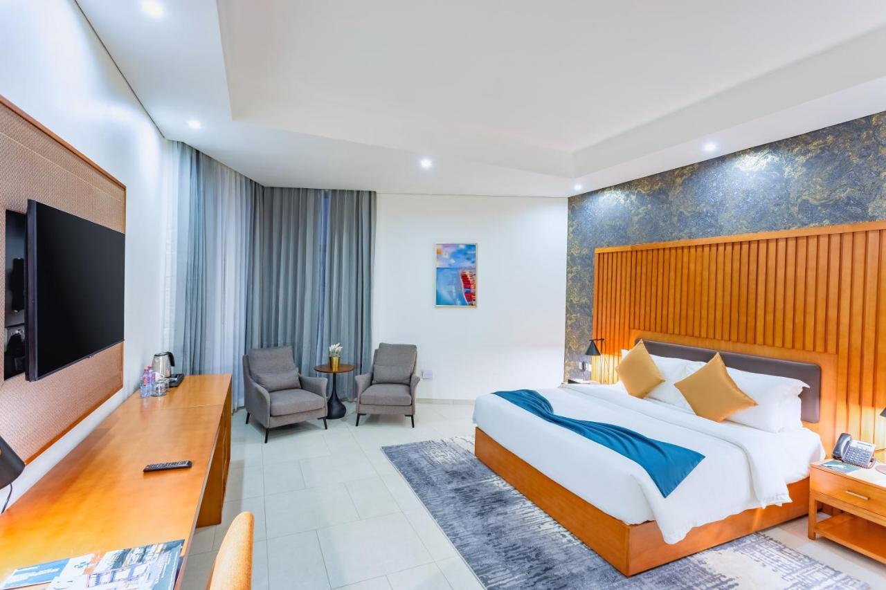 Alisa Hotel Тема Екстер'єр фото