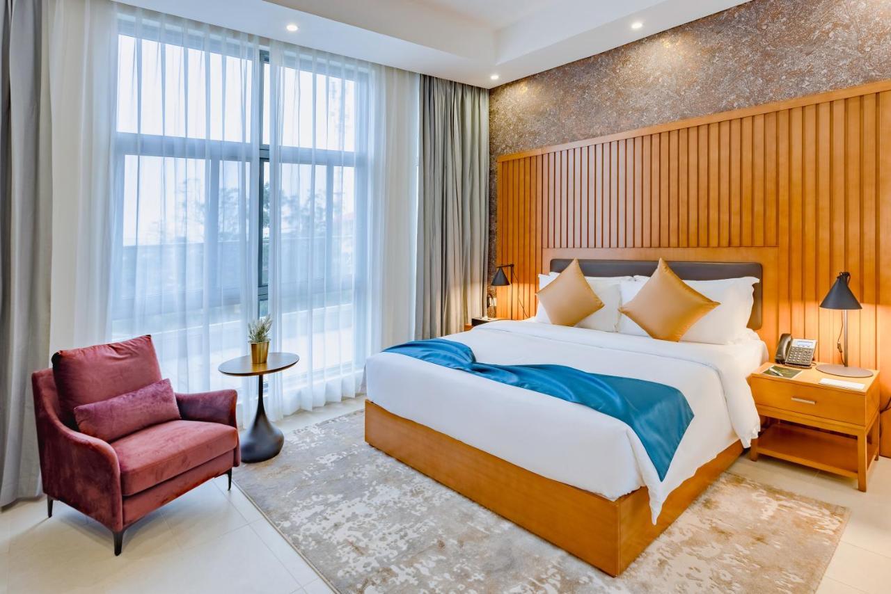 Alisa Hotel Тема Екстер'єр фото