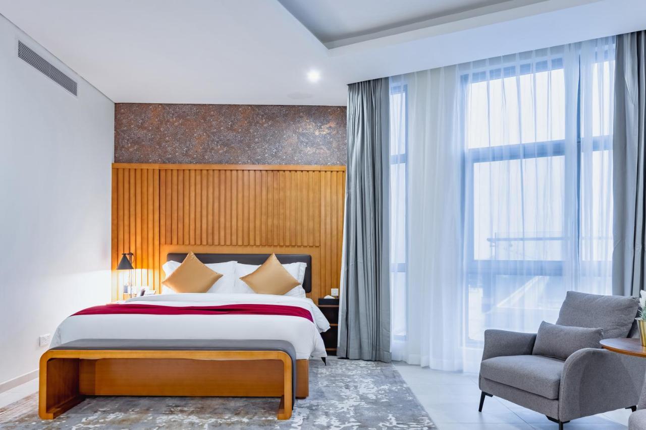 Alisa Hotel Тема Екстер'єр фото